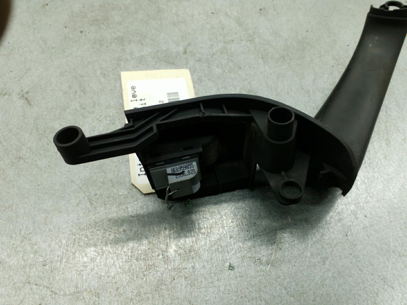 Interruttore lavacristalli anteriore destro AUDI A4 2 AVANT PHASE 2 BREAK Diésel - 1