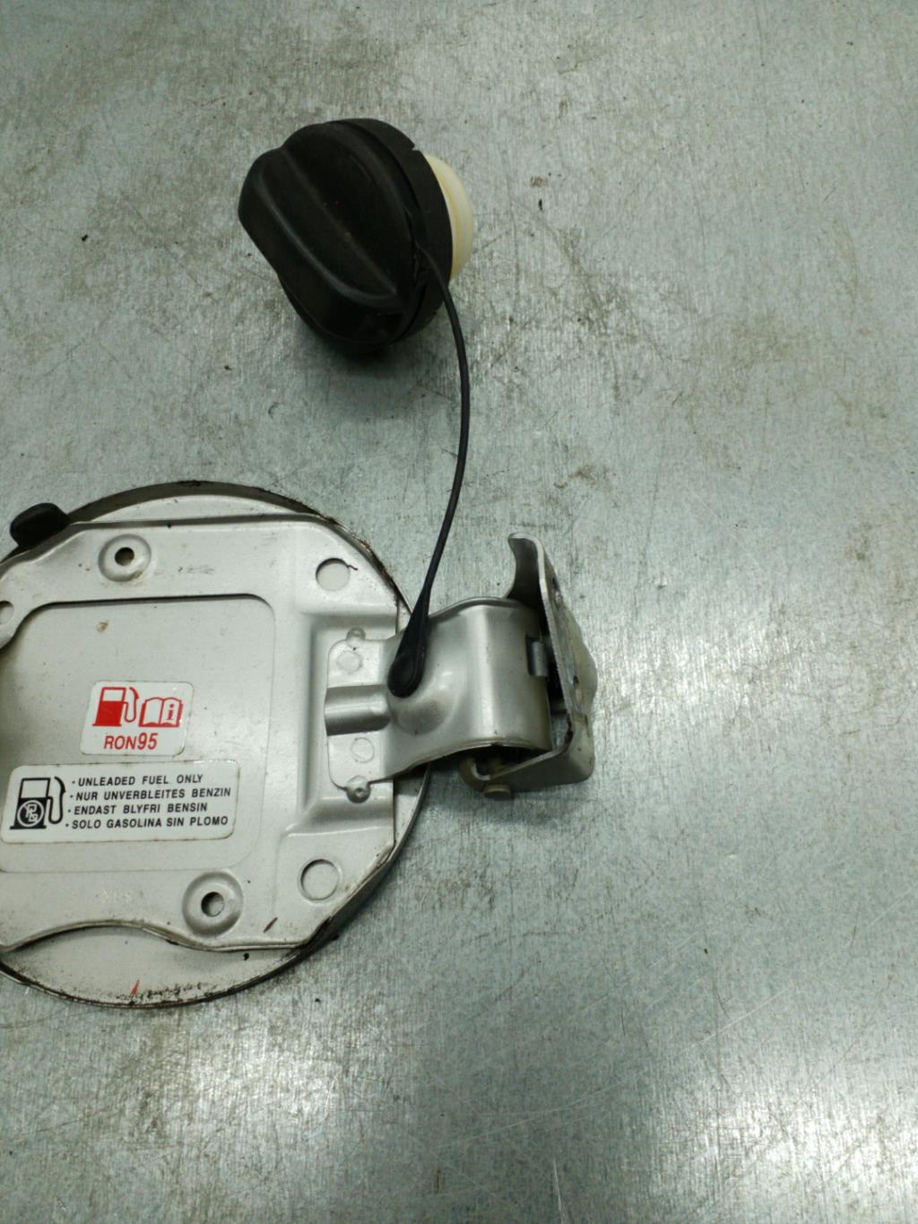 Trappe d'essence SUZUKI ALTO 3 Essence - 1