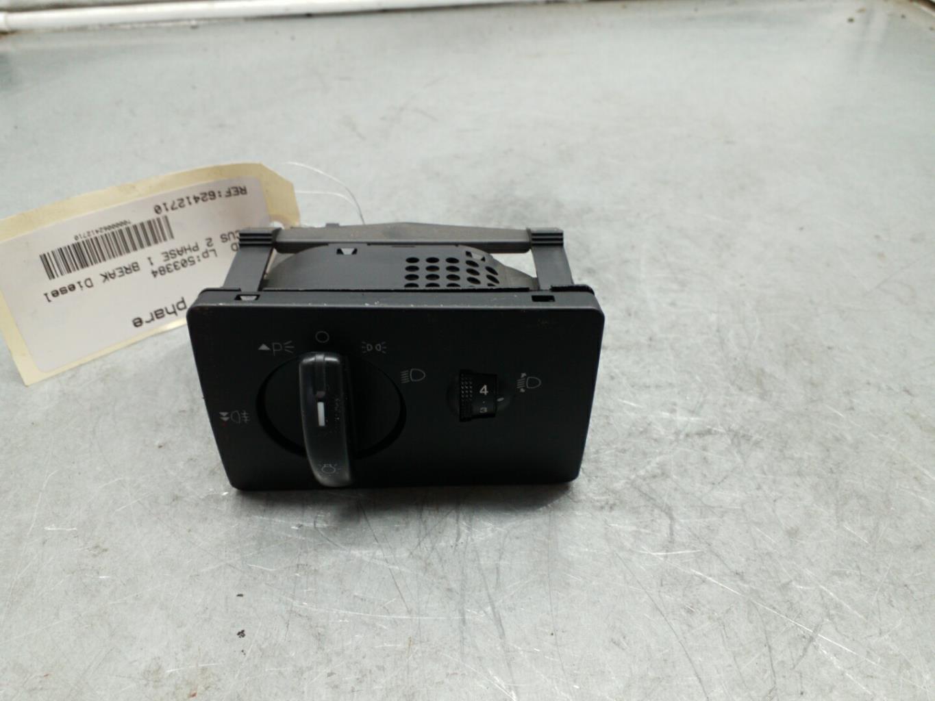 Commodo phare FORD FOCUS 2 PHASE 1 BREAK Diesel - 1