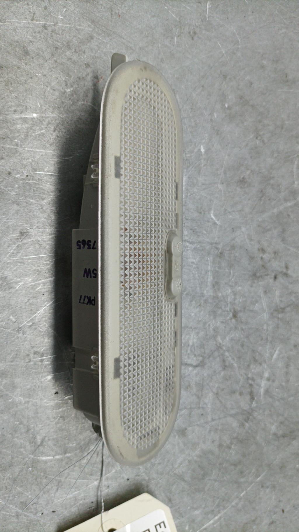 Luce di cortesia NISSAN MICRA 3 PHASE 2 Diésel - 1