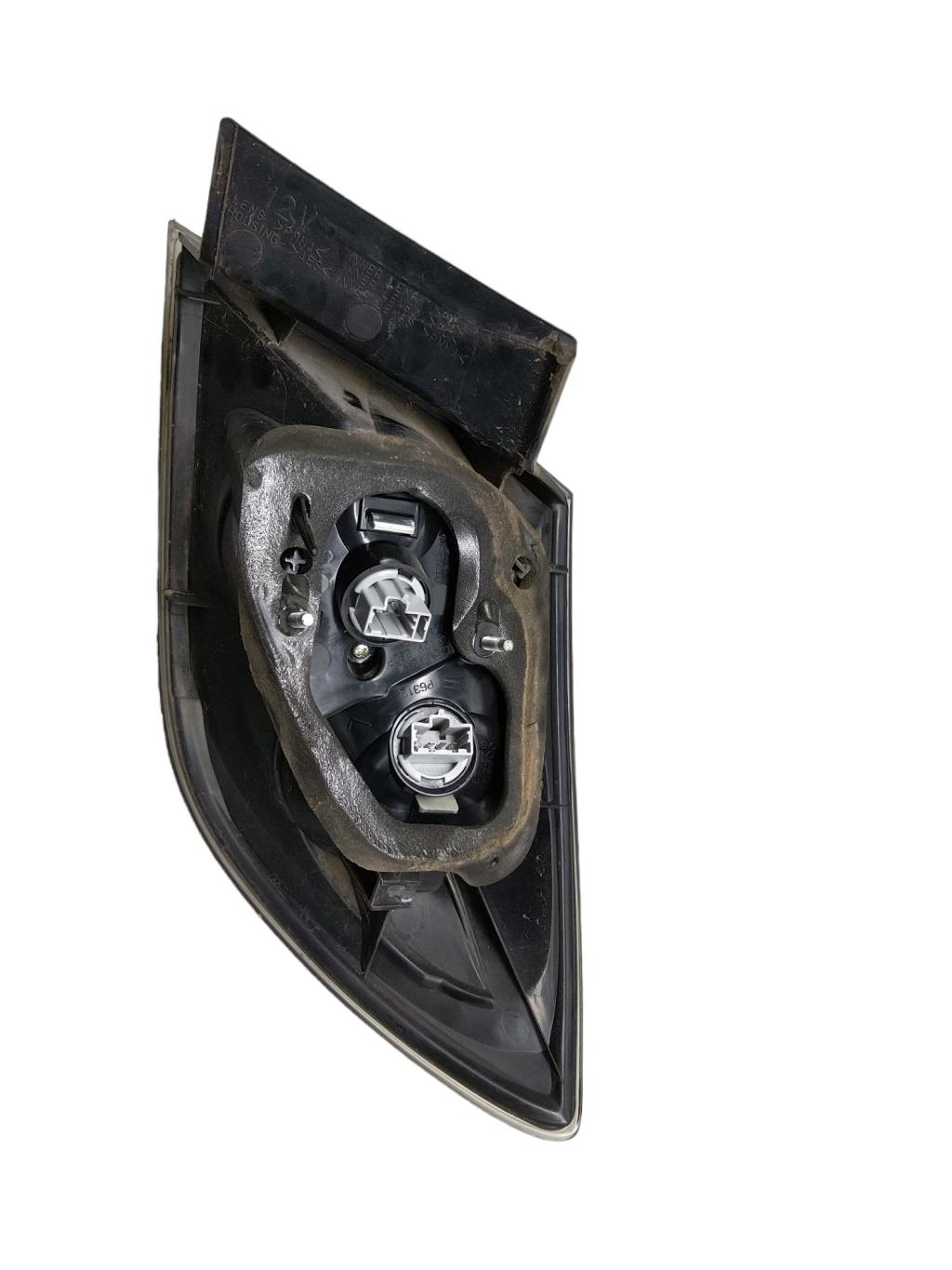 Fanale posteriore principale sinistro (luci) MAZDA 3 1 PHASE 2 Diésel - 1