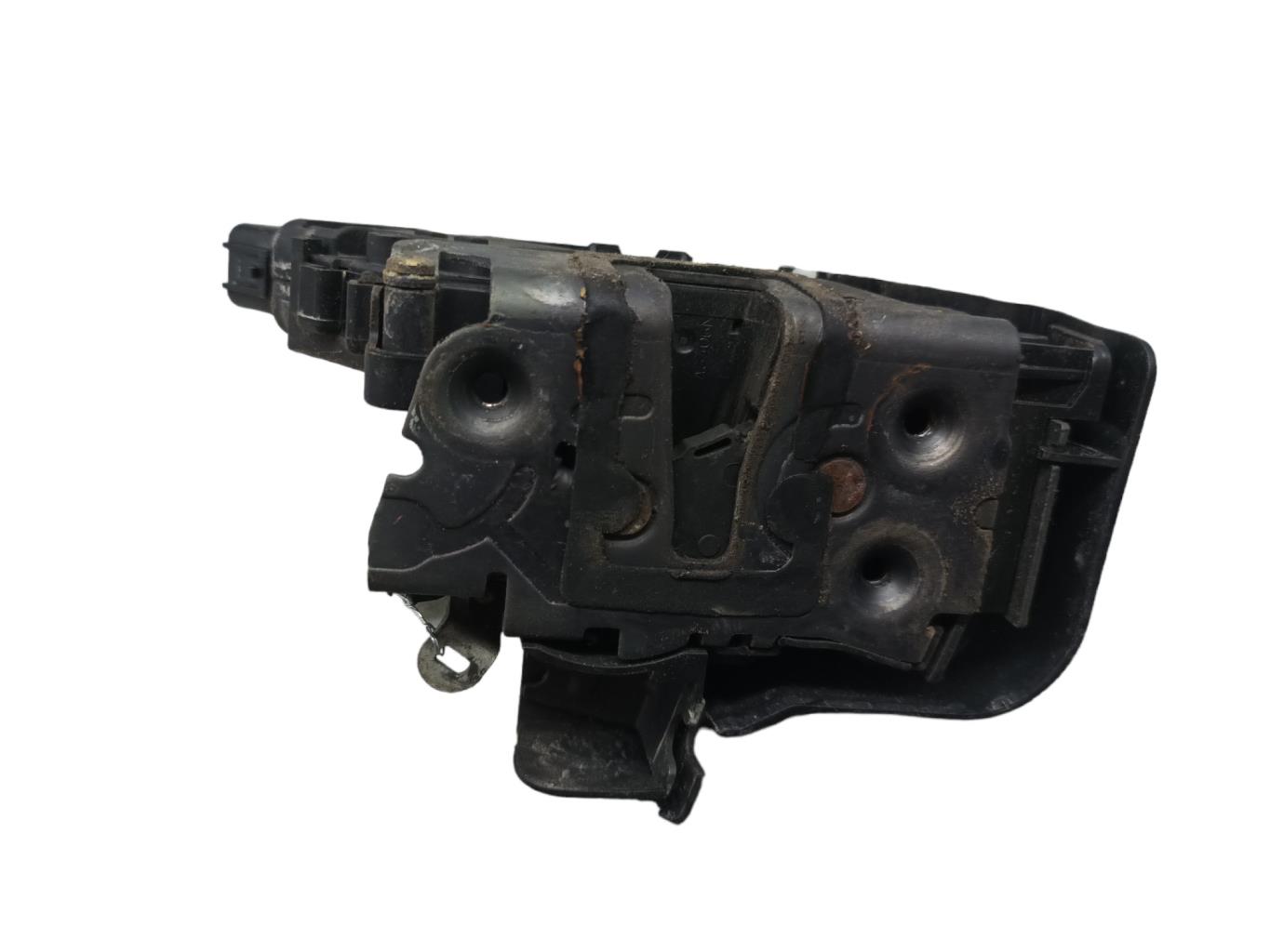 Serrure avant droit FORD FOCUS 2 PHASE 1 BREAK Diesel - 1
