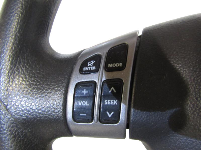 Volant SUZUKI SWIFT 3 Essence - 1