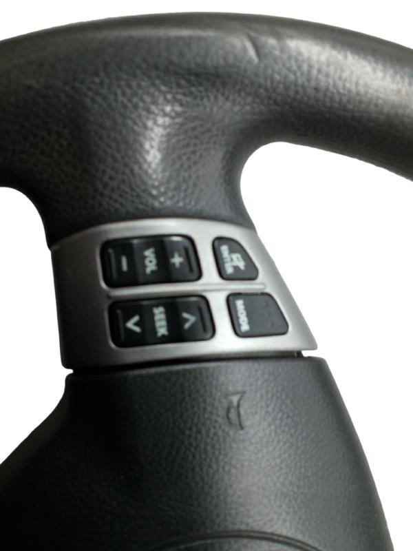 Volant SUZUKI SWIFT 3 Diesel - 1