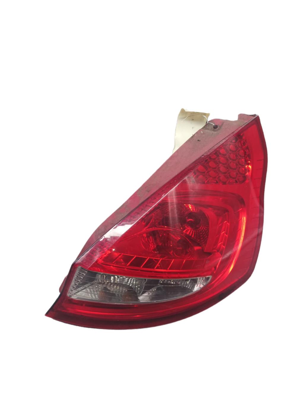 Fanale posteriore principale destro (luci) FORD FIESTA 6 PHASE 1 Diésel - 1