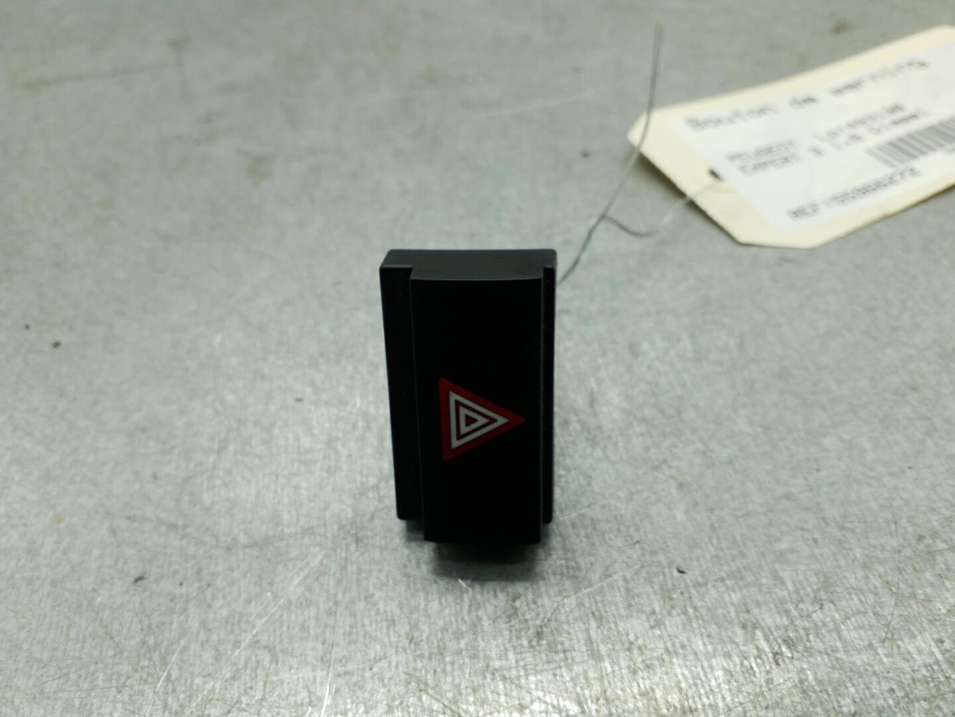 Bouton de warning PEUGEOT EXPERT 3 PHASE 1 Diesel - 1