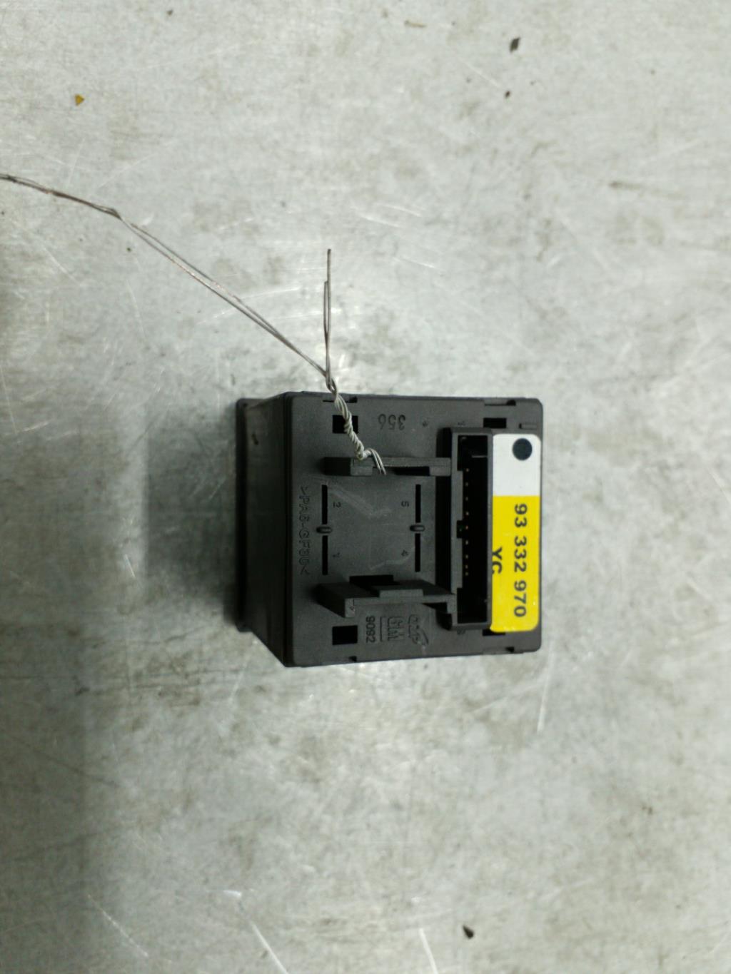 Bouton de warning OPEL MERIVA A PHASE 2 Diesel - 1