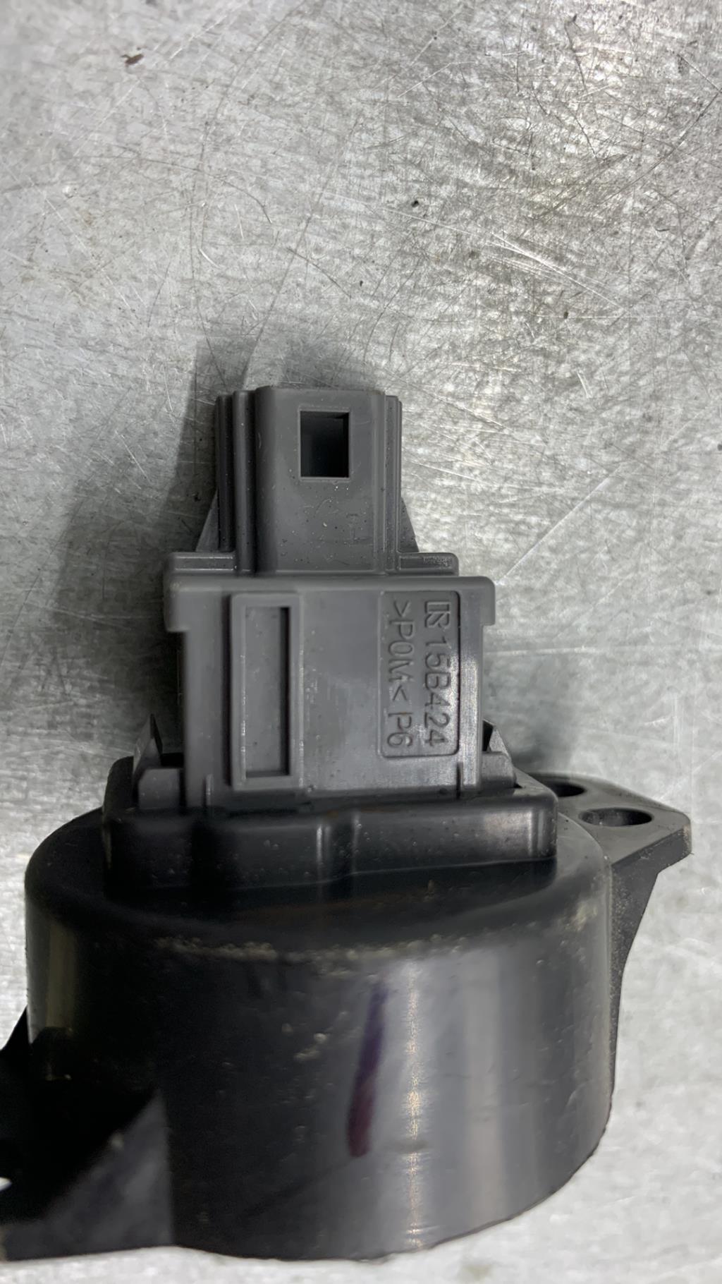 Bouton de warning PEUGEOT 108 Essence - 1