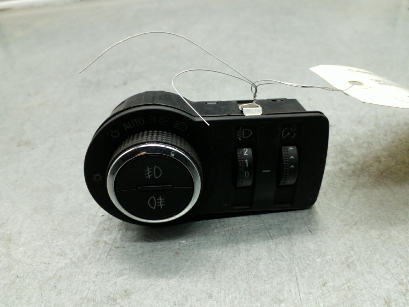 Commodo phare OPEL ASTRA J PHASE 1 Diesel - 1