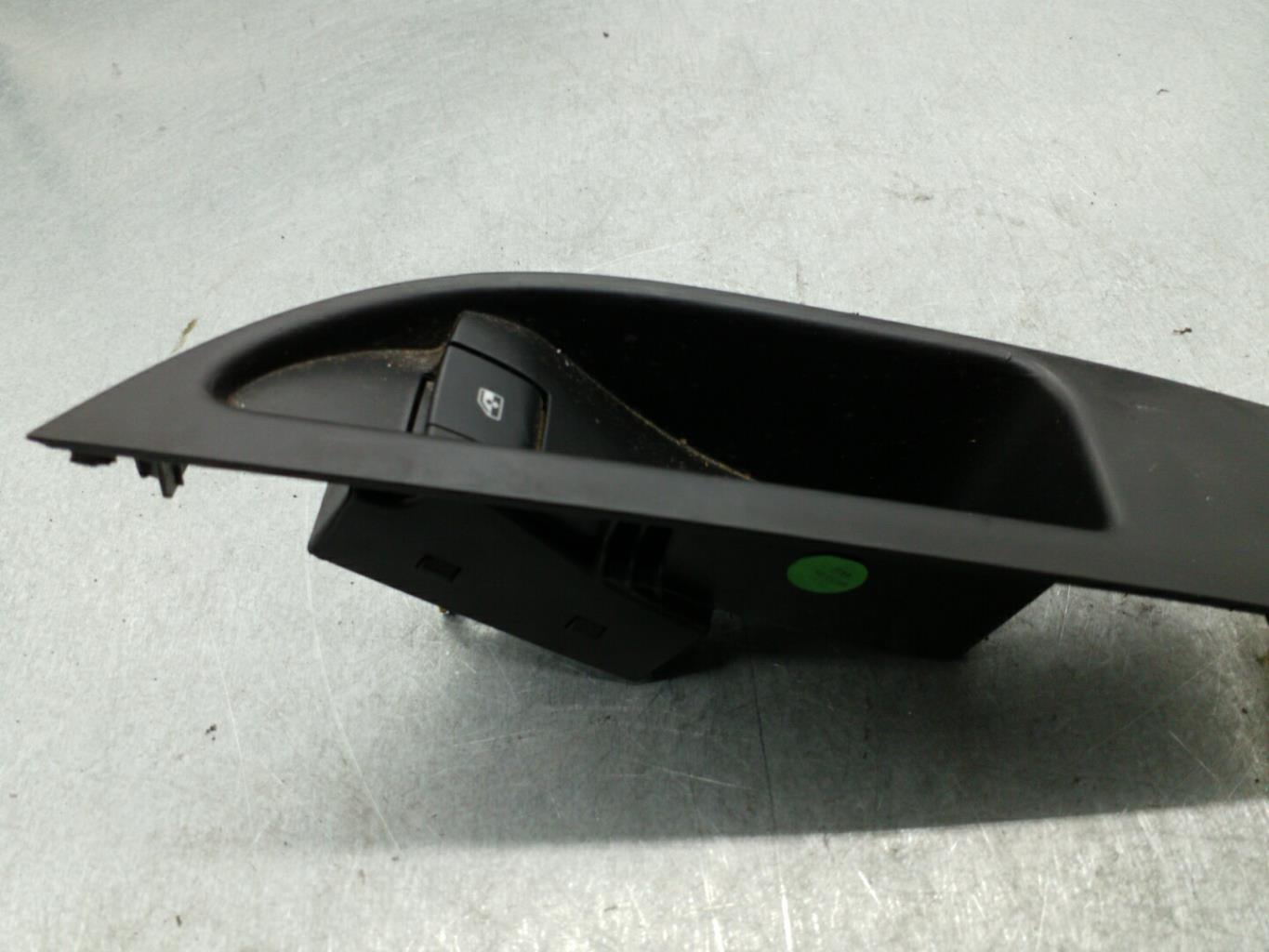 Interruttore lavacristalli posteriore sinistro OPEL ASTRA J PHASE 1 Diésel - 1
