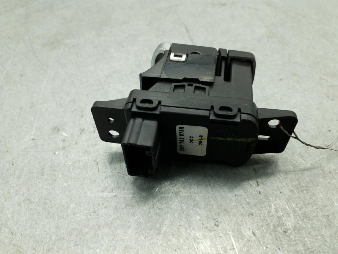 Poignee electrique frein a main RENAULT MEGANE 4 PHASE 2 Diesel - 1
