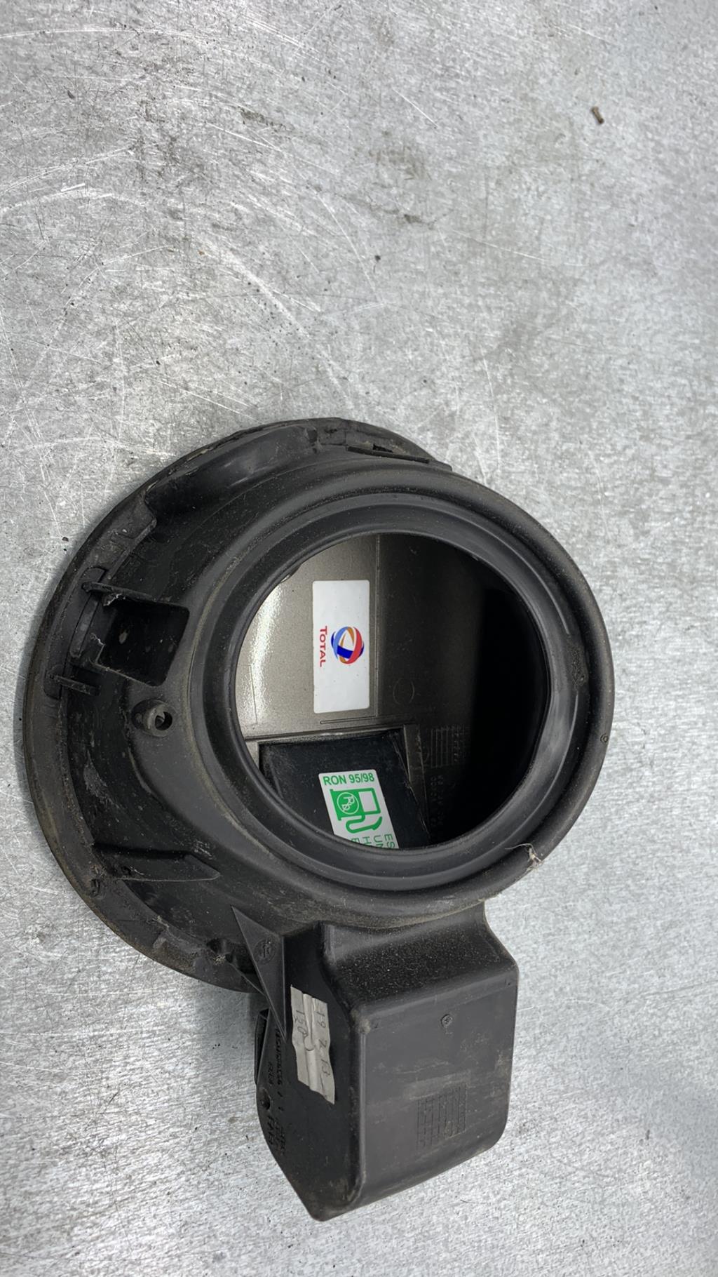 Sportello carburante PEUGEOT 208 1  - 1