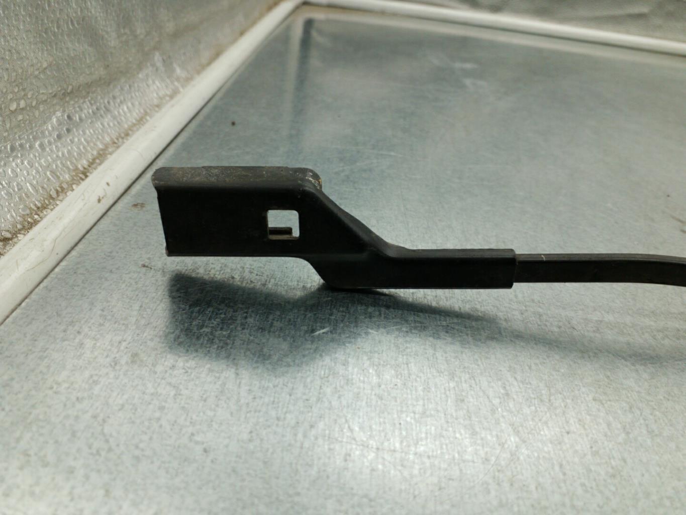 Braccio tergicristallo anteriore sinistro VOLKSWAGEN PASSAT 5  - 1