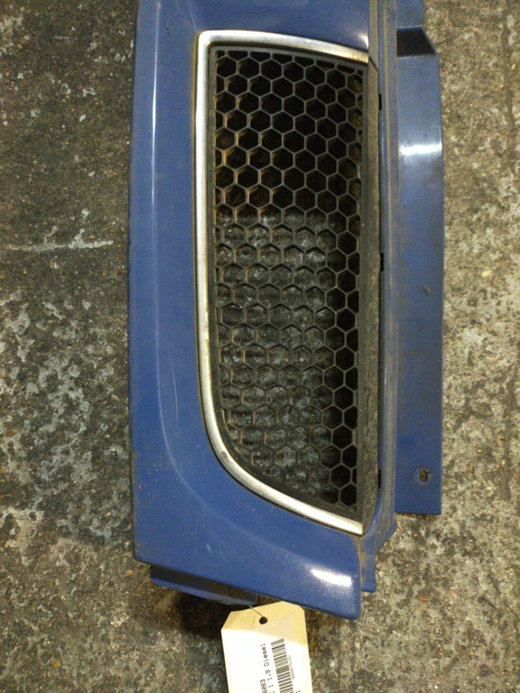 Calandre RENAULT TRAFIC 2 PHASE 1 Diesel - 1