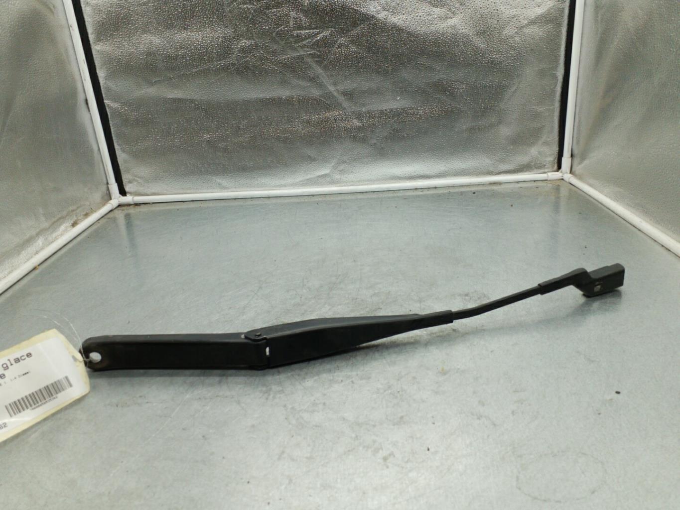 Braccio tergicristallo anteriore sinistro FORD FIESTA 6 PHASE 1 Diésel - 1