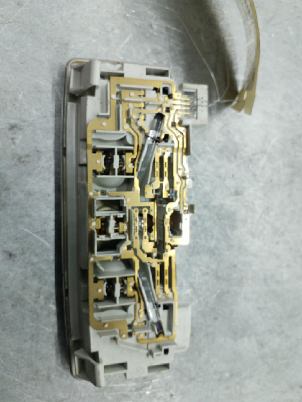 Eclairage de plafonnier RENAULT LAGUNA 3 PHASE 1 COUPE Diesel - 1