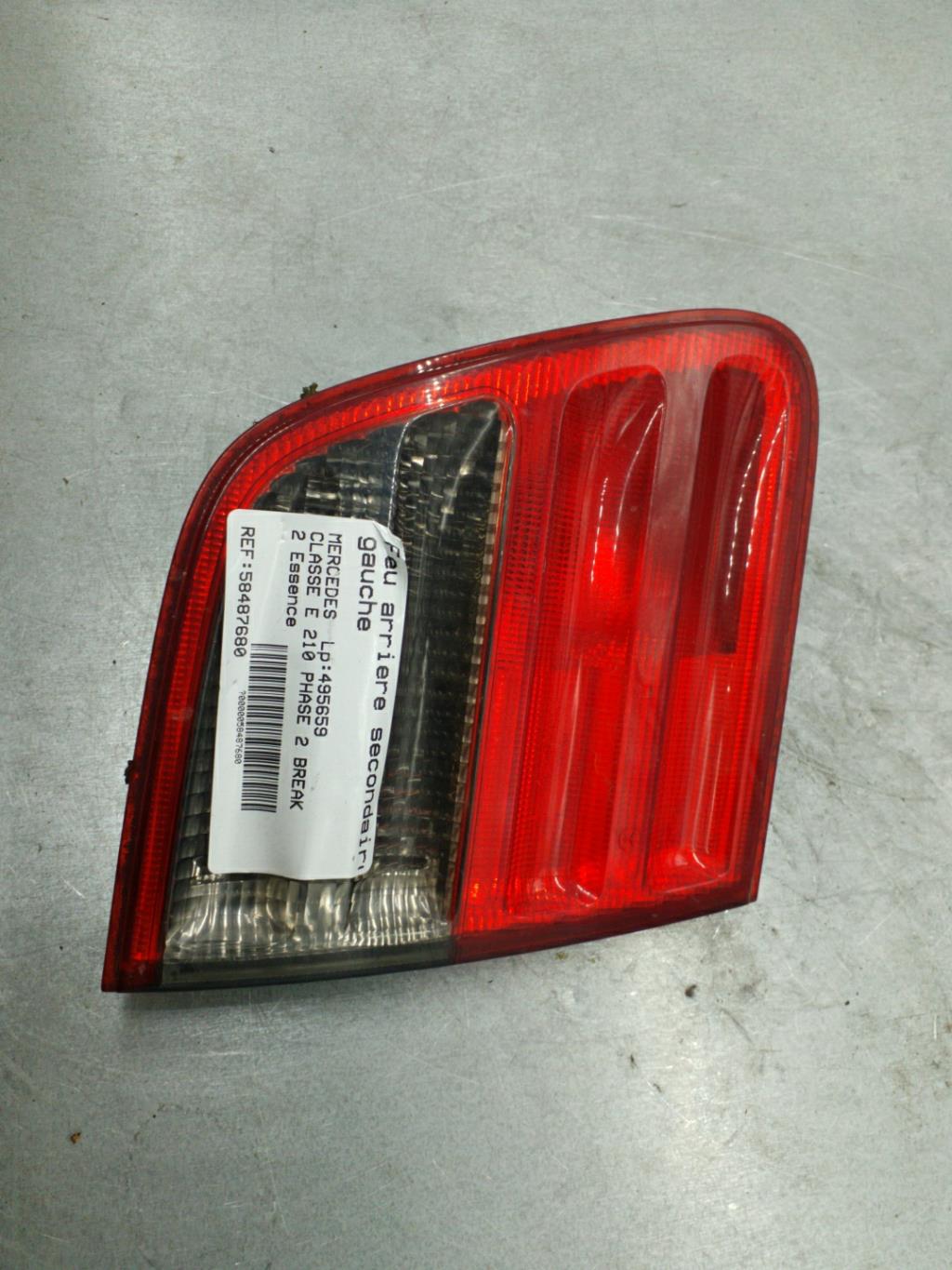 Feu arriere secondaire gauche (feux) MERCEDES CLASSE E 210 PHASE 2 BREAK Essence - 1