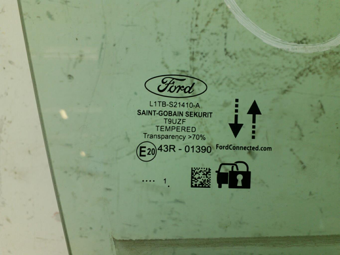 Vitre avant droit FORD PUMA 2 Essence - 1