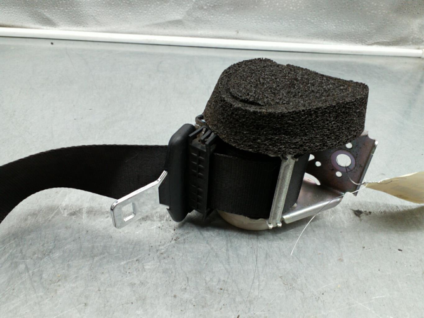 Cintura di sicurezza posteriore sinistra FORD FOCUS 2 PHASE 2 CABRIOLET Diésel - 1