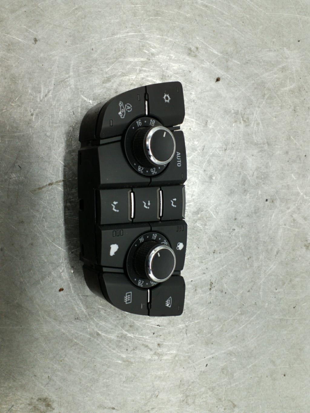 Commande chauffage OPEL ASTRA J PHASE 1 Diesel - 1