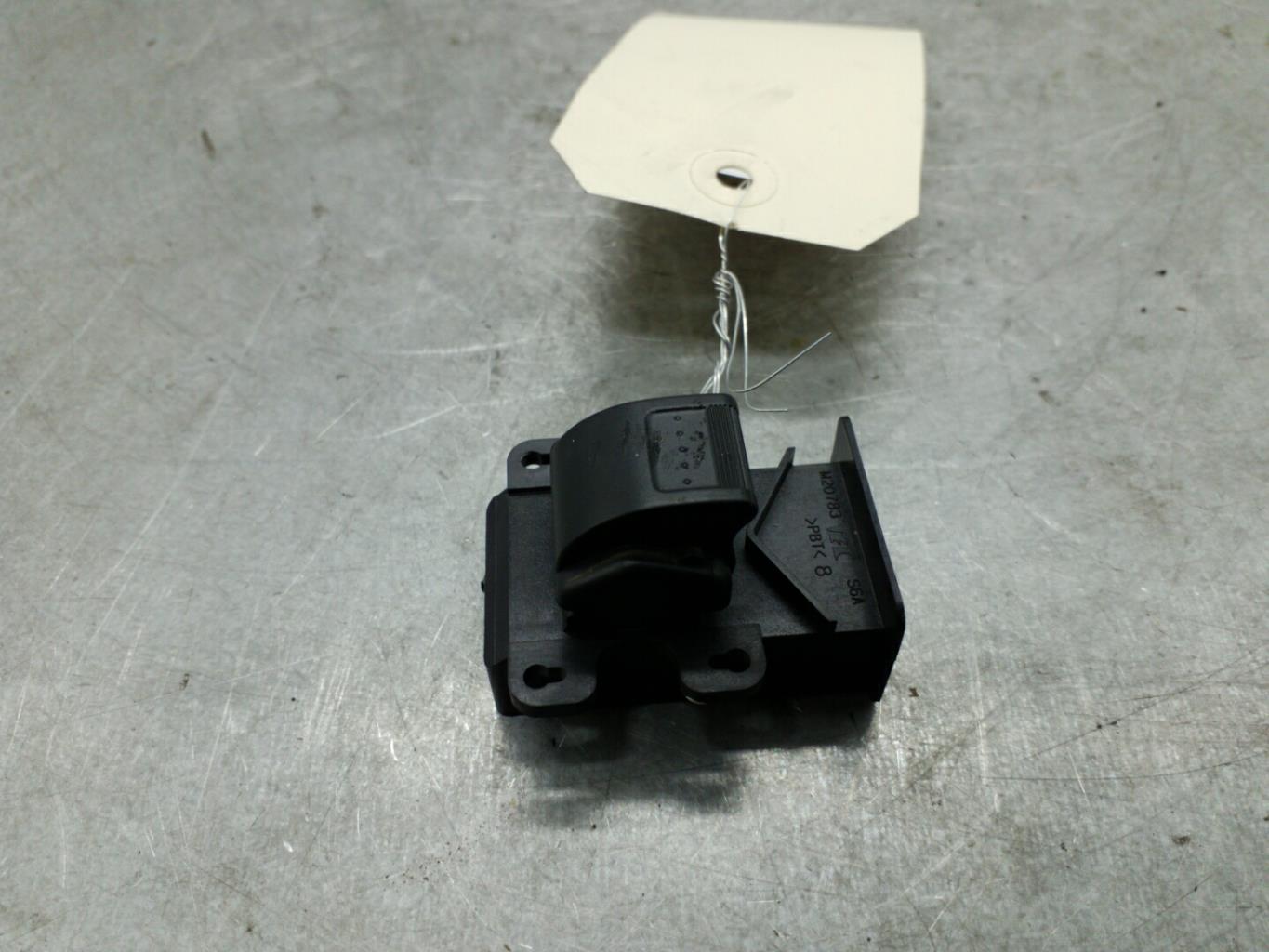 Interruttore lavacristalli posteriore destro HONDA JAZZ 2 Gasolina - 1