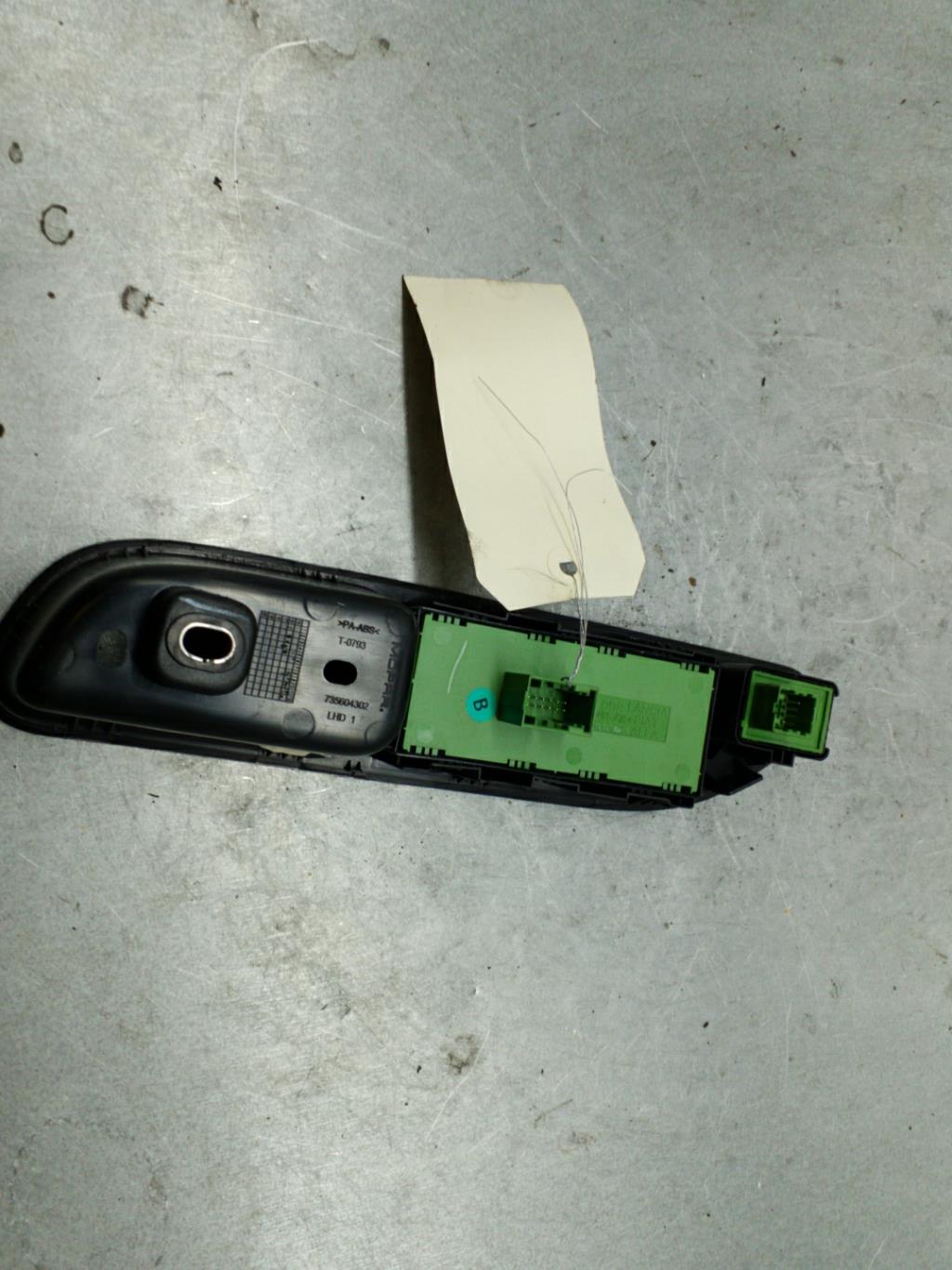 Interruttore lavacristalli anteriore sinistro FIAT TIPO 2 Gasolina - 1