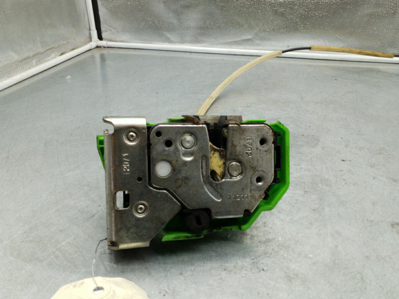 Serrure avant droit ALFA ROMEO MITO PHASE 1 Essence - 1