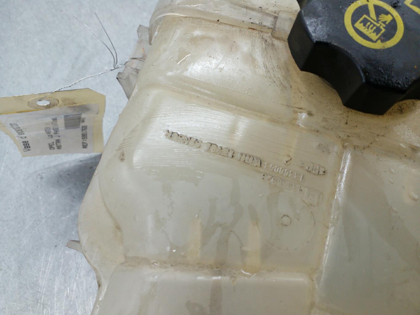 Vase d'expansion OPEL ASTRA J PHASE 1 Diesel - 1