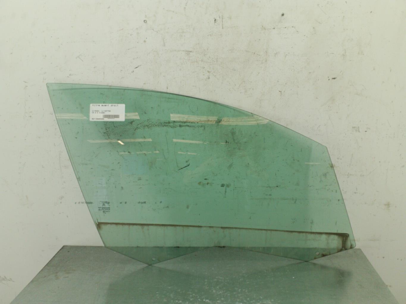 Vitre avant droit CITROEN C5 2 Diesel - 1