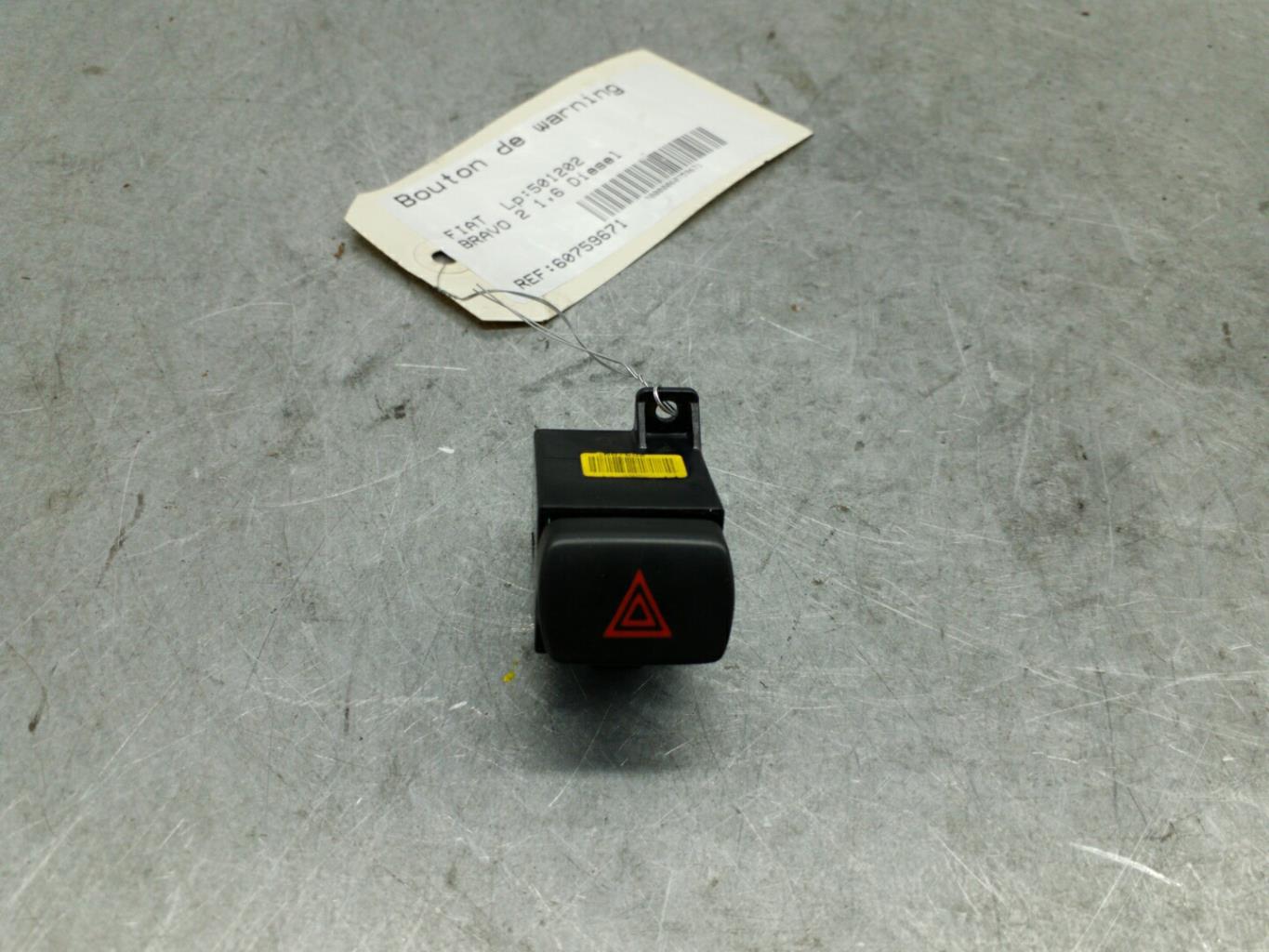Bouton de warning FIAT BRAVO 2 Diesel - 1