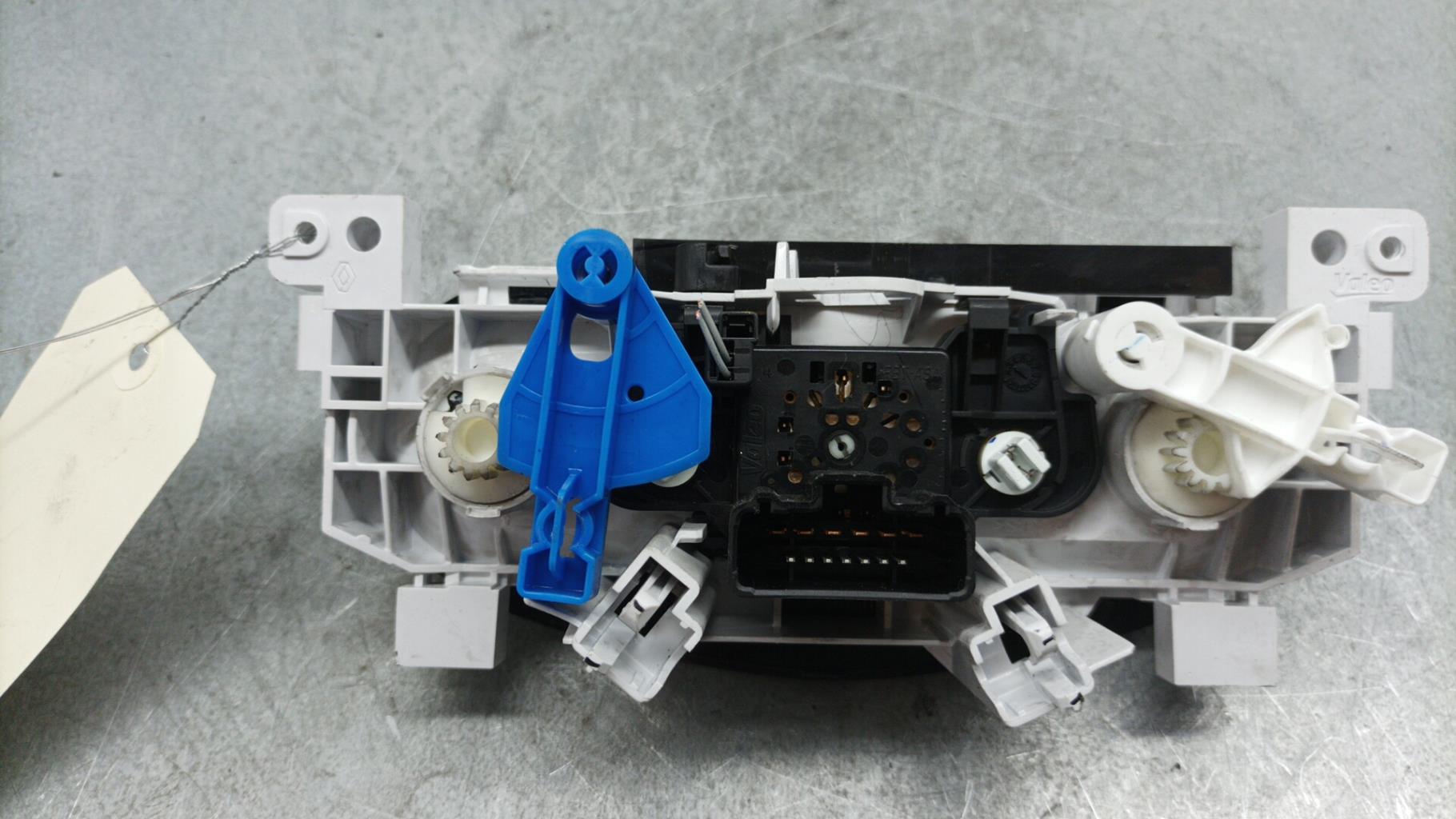 Commande chauffage DACIA SANDERO 2 PHASE 1  - 1