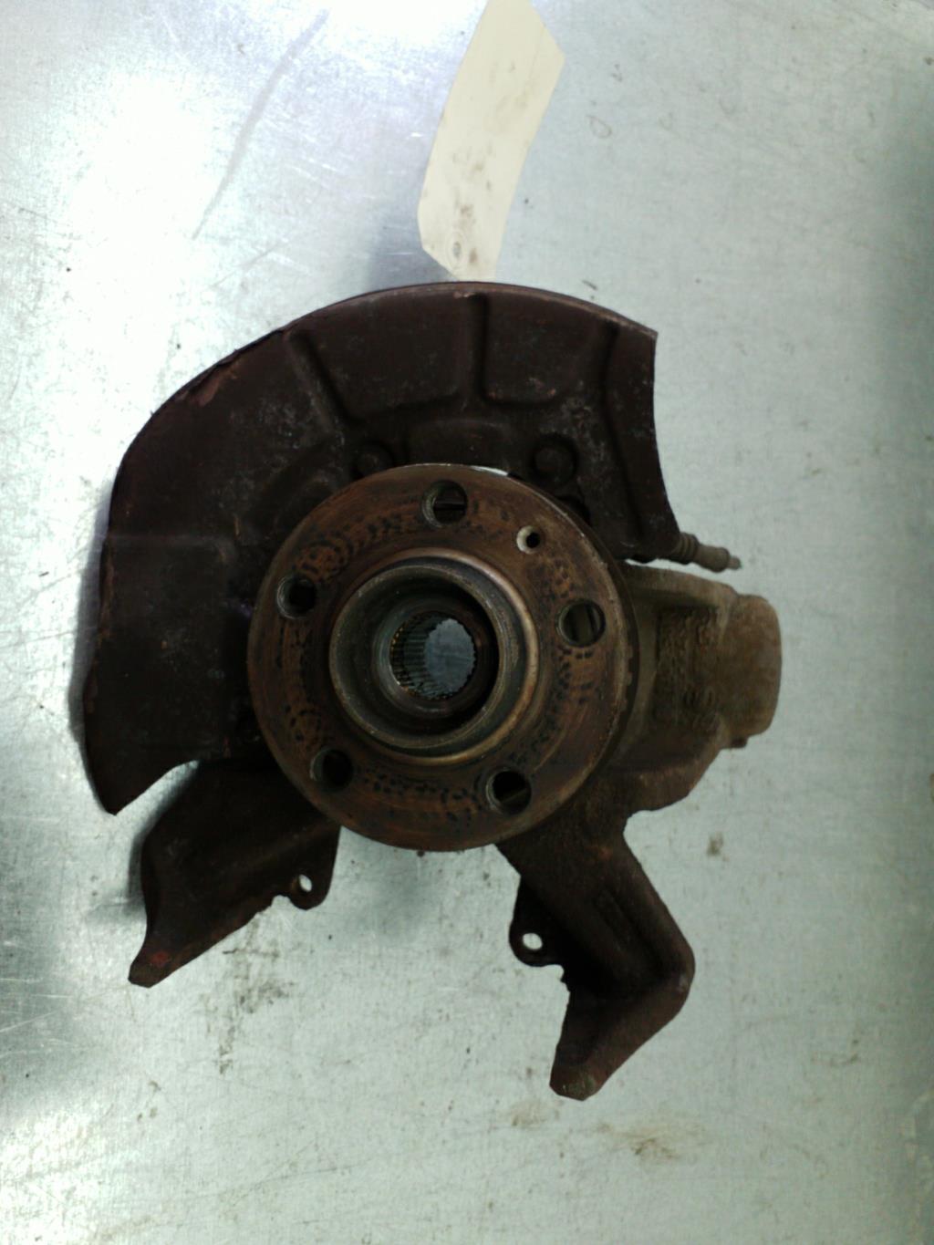 Fuso a snodo anteriore destro VOLKSWAGEN GOLF 4 Gasolina - 1