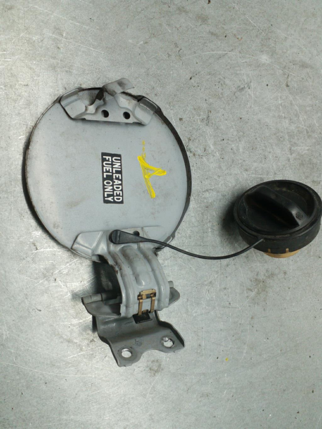 Sportello carburante TOYOTA YARIS 1 PHASE 1 Gasolina - 1