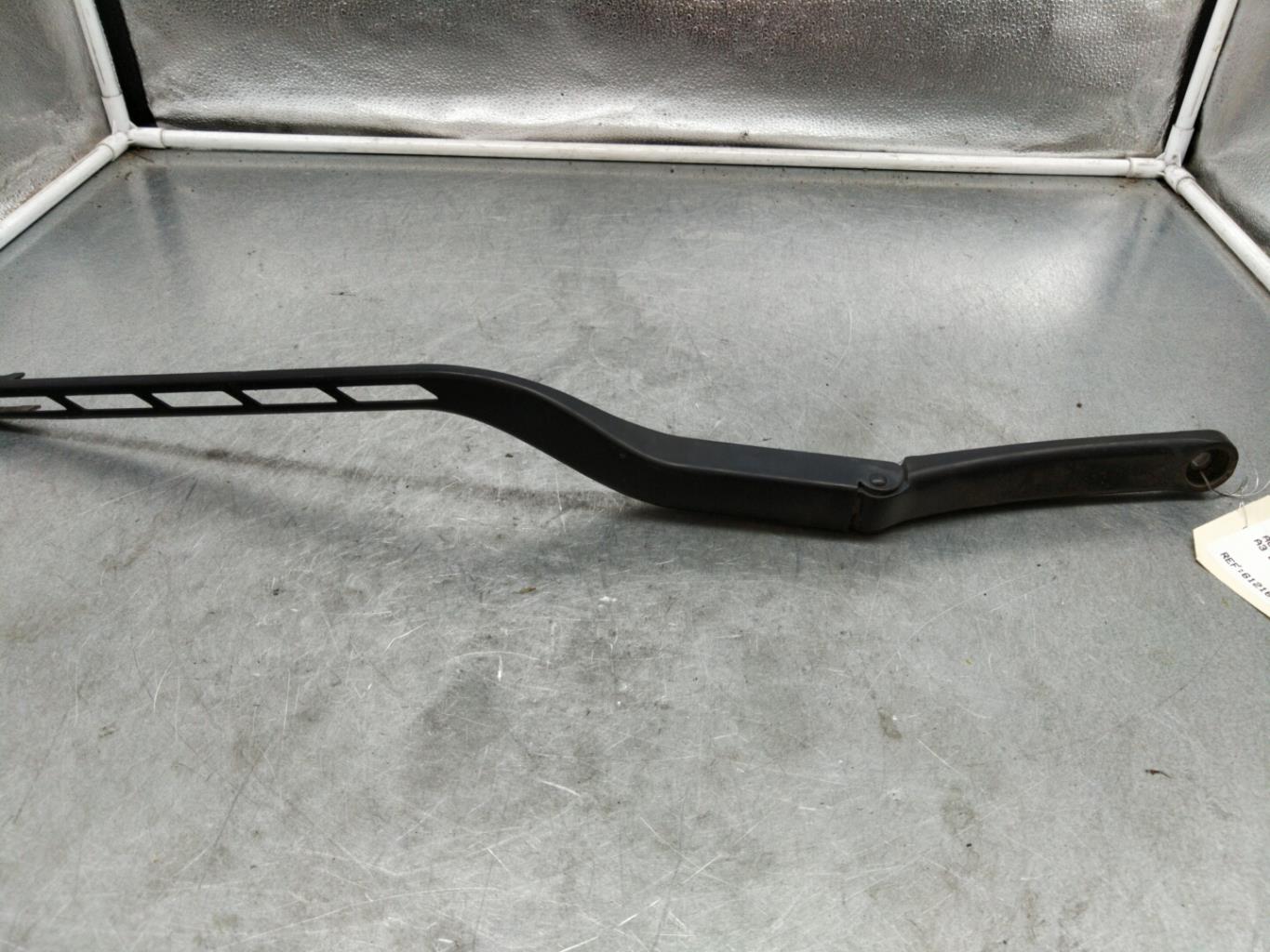 Braccio tergicristallo anteriore destro AUDI A3 2 SPORTBACK PHASE 2 Diésel - 1