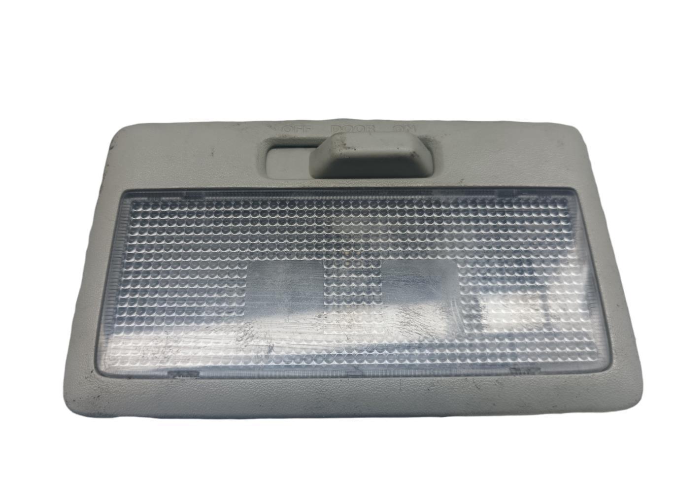 Eclairage de plafonnier SUZUKI SWIFT 3 Essence - 1