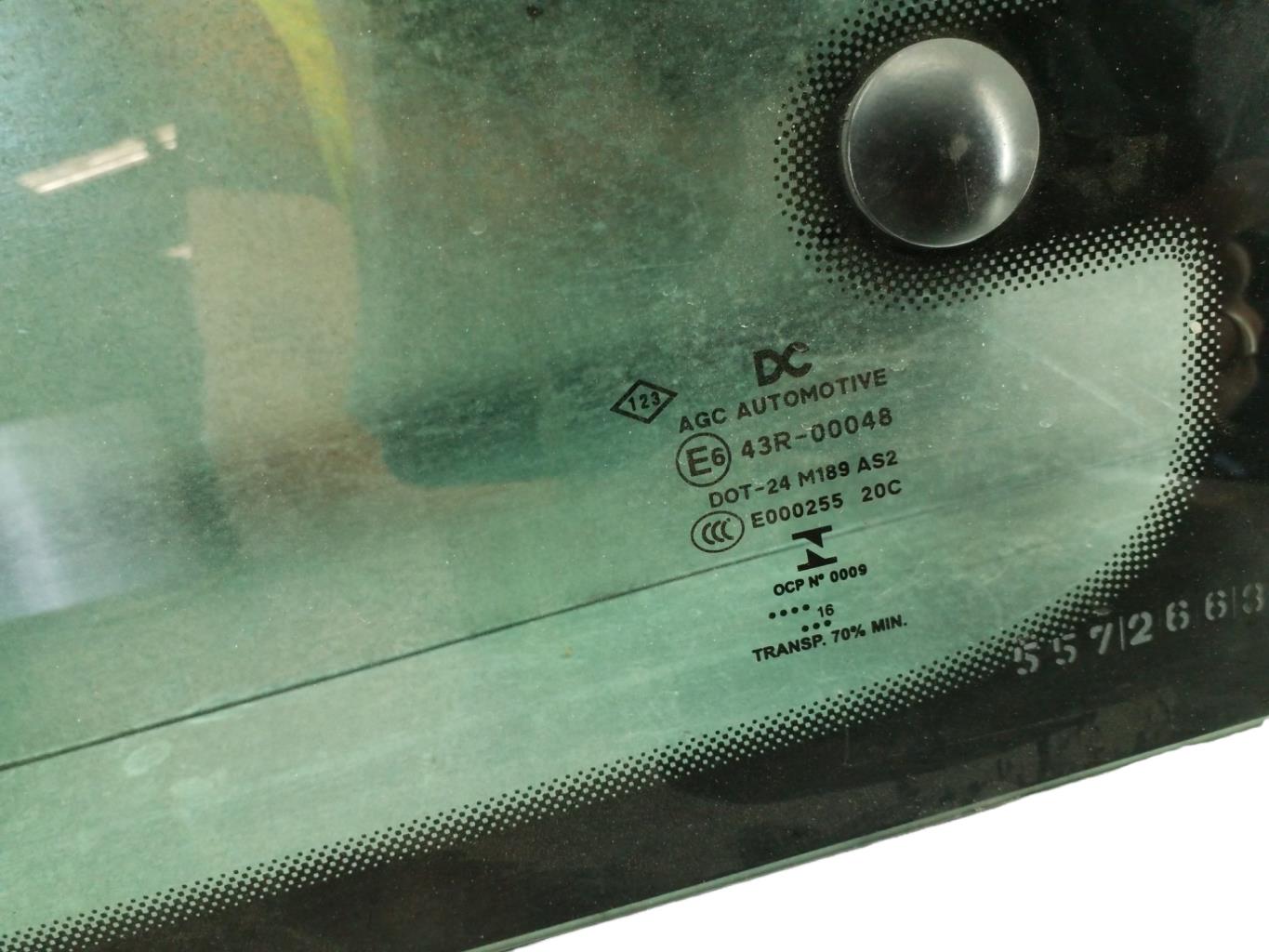 Vitre arriere gauche RENAULT TWINGO 3 PHASE 1 Essence - 1