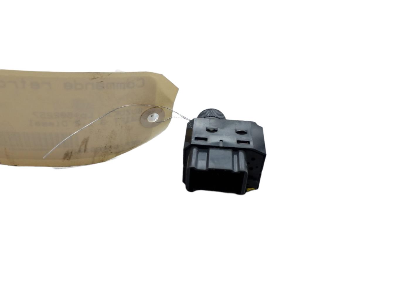 Commande retroviseurs SUZUKI SWIFT 3 Diesel - 1