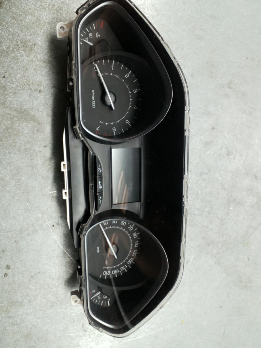Compteur PEUGEOT 208 1 PHASE 2 Essence - 1