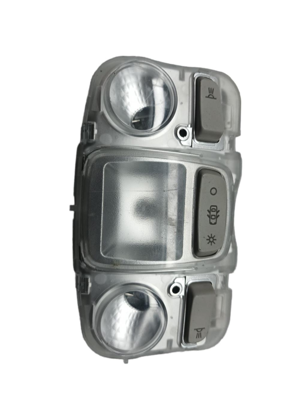 Eclairage de plafonnier CITROEN C4 CACTUS Diesel - 1