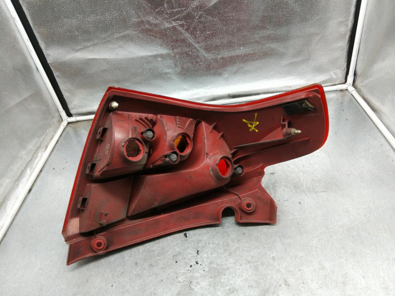 Fanale posteriore principale destro (luci) SUZUKI SWIFT 3 Diésel - 1
