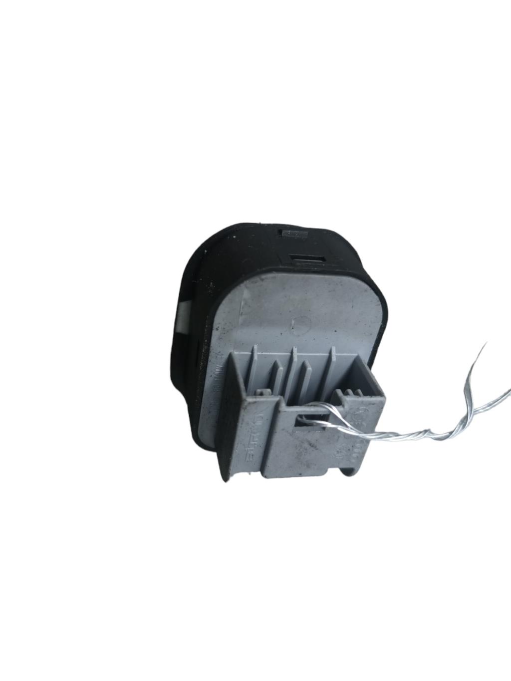 Commande retroviseurs VOLKSWAGEN GOLF 5 Diesel - 1