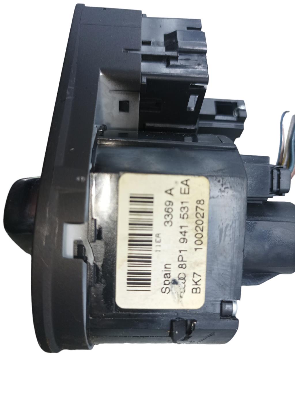 Commodo phare AUDI A3 2 SPORTBACK PHASE 2 Diesel - 1