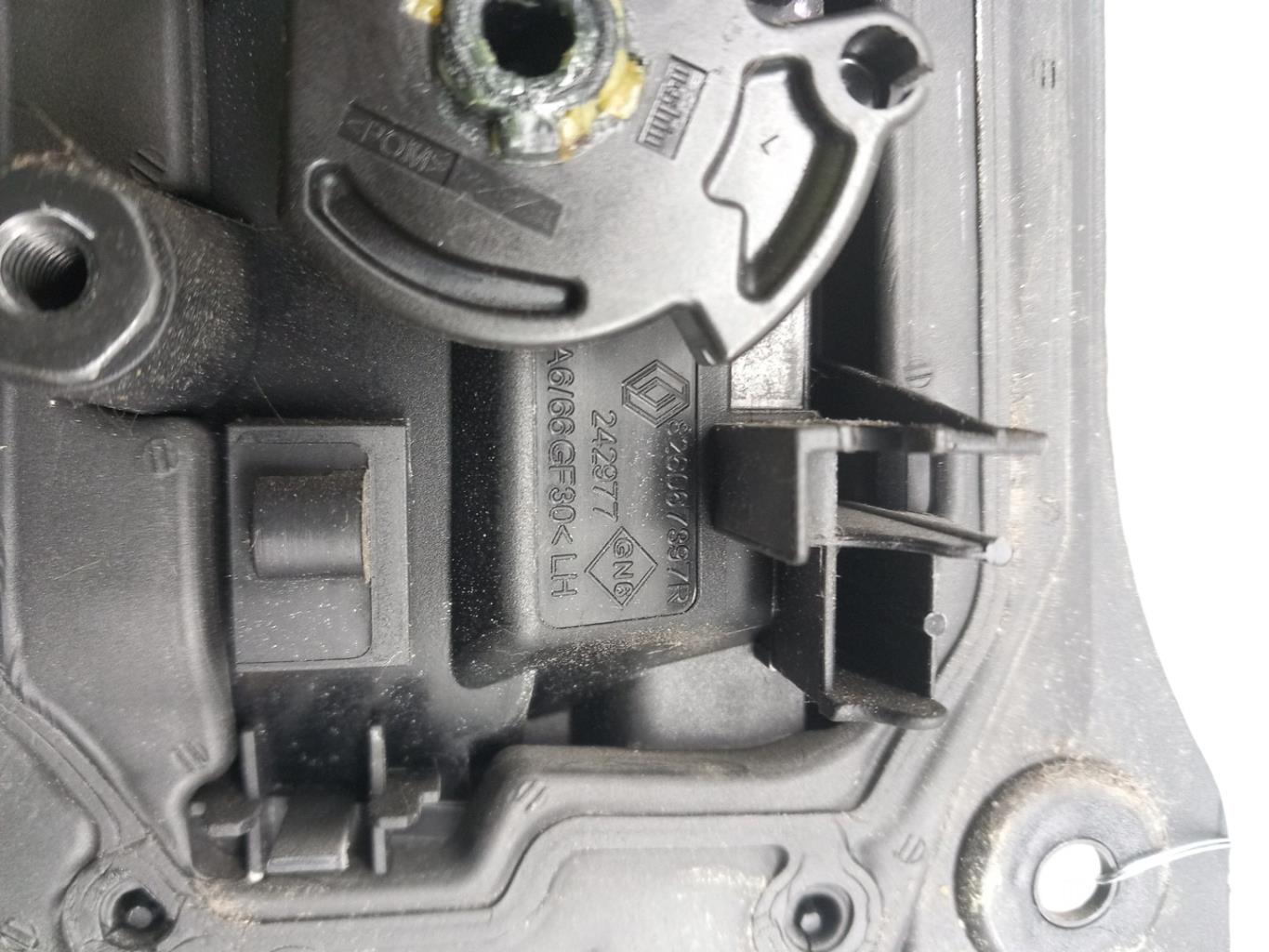 Maniglia portiera posteriore sinistra RENAULT TWINGO 3 PHASE 1 Gasolina - 1