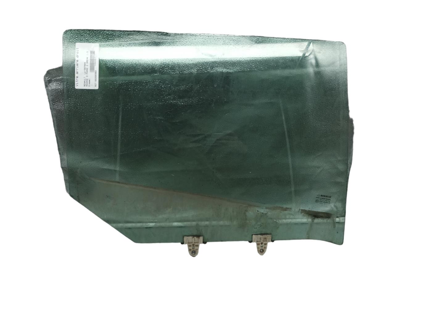 Vitre arriere droit RENAULT MEGANE 3 PHASE 2 BREAK Diesel - 1
