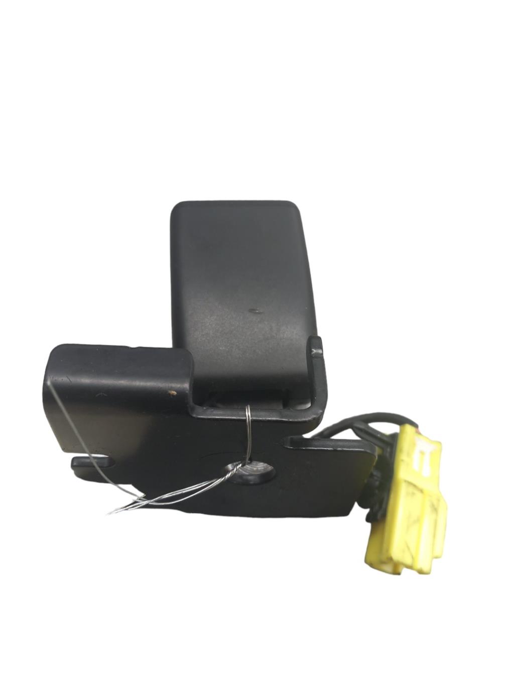 Aggancio cintura sicurezza posteriore destro VOLVO V 40 2 PHASE 1 BREAK Diésel - 1
