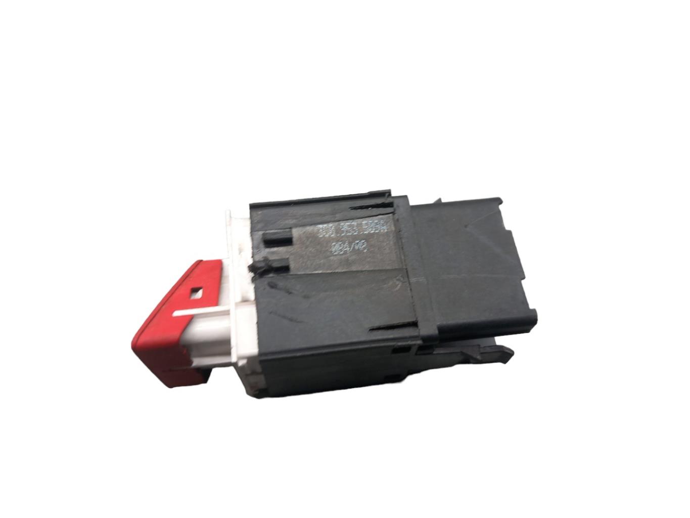 Bouton de warning VOLKSWAGEN PASSAT 5 Diesel - 1