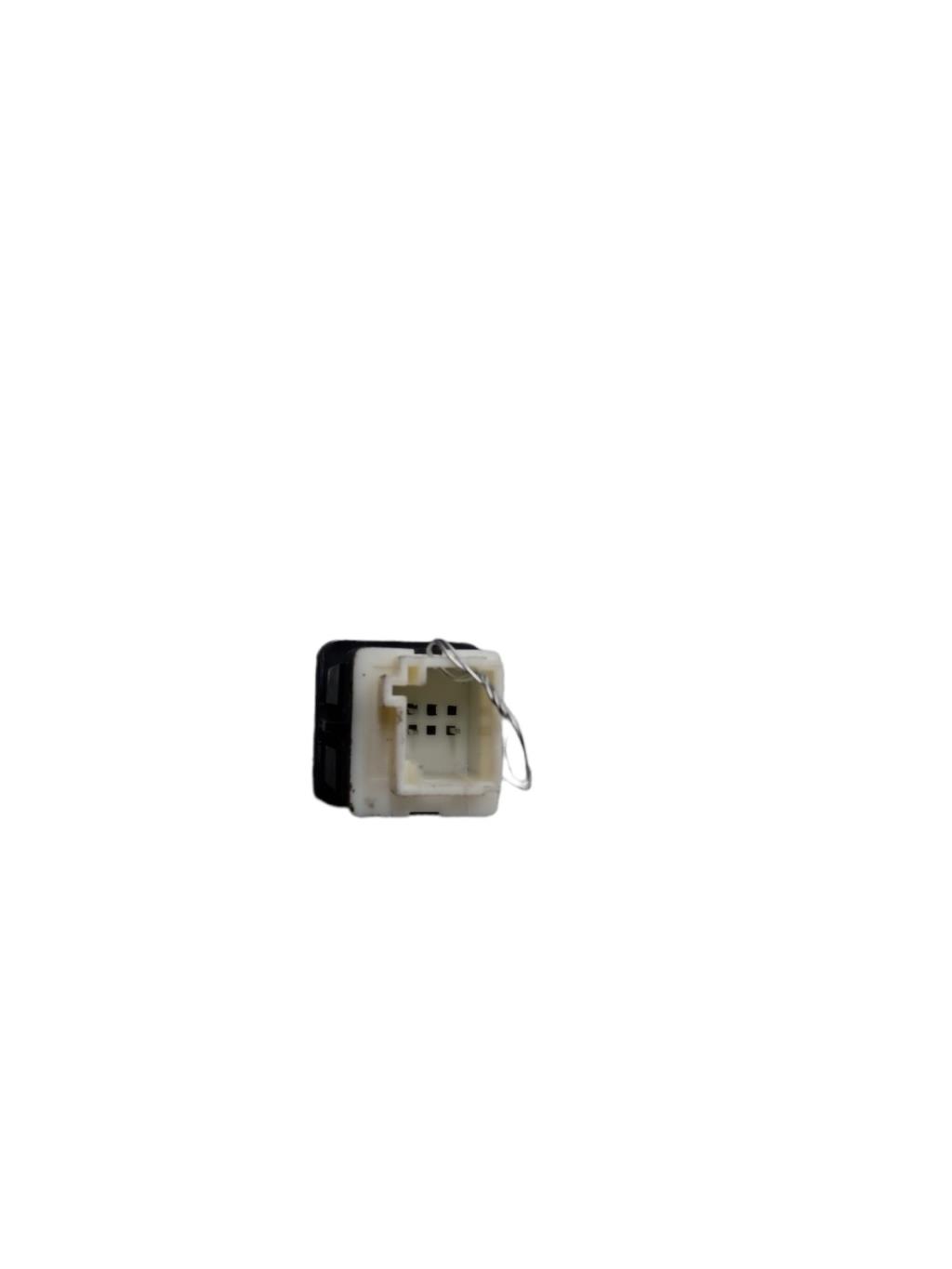 Bouton de warning OPEL CROSSLAND X PHASE 1 Essence - 1