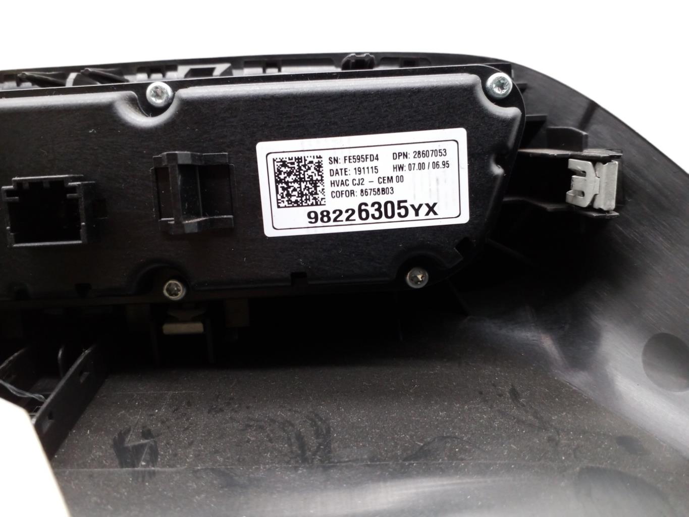 Commande chauffage OPEL CROSSLAND X PHASE 1 Essence - 1