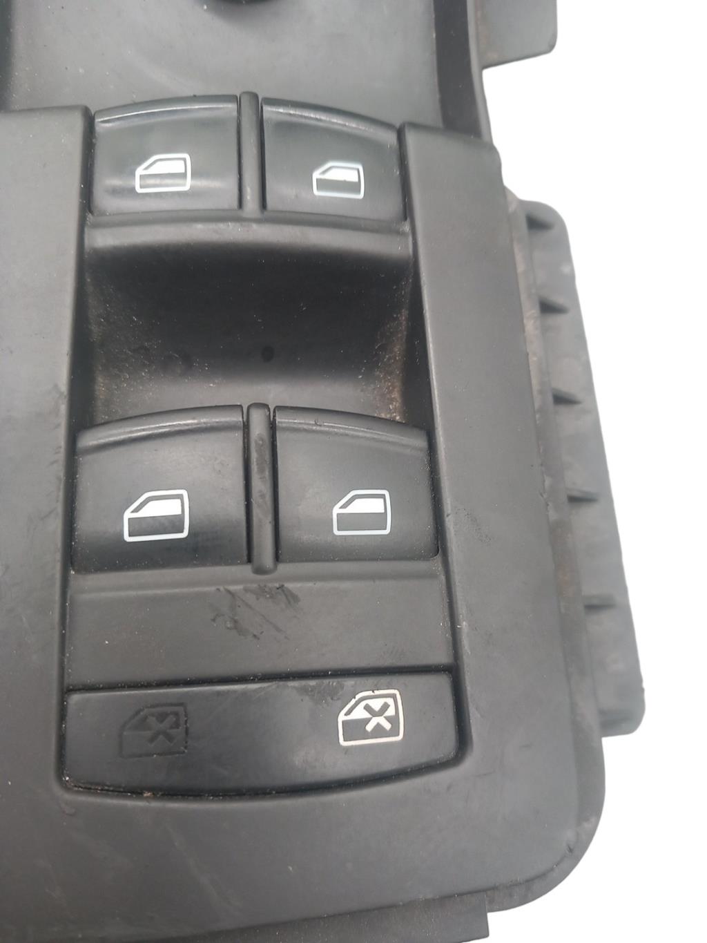 Commande retroviseurs AUDI A3 2 SPORTBACK PHASE 1 Diesel - 1