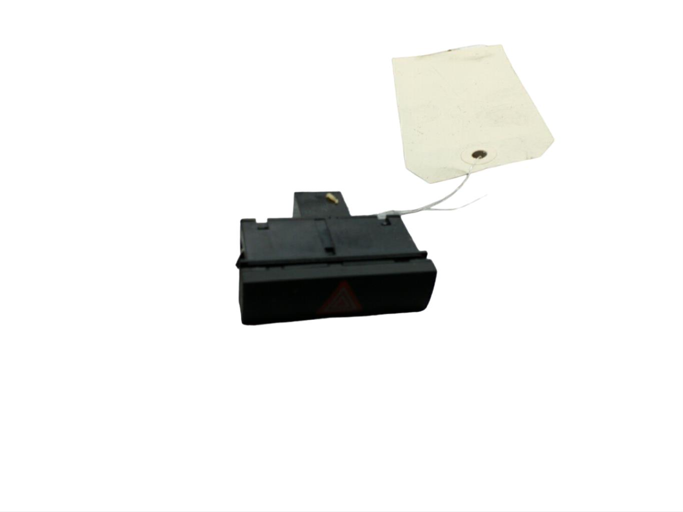 Bouton de warning AUDI A6 3 AVANT PHASE 1 BREAK Diesel - 1